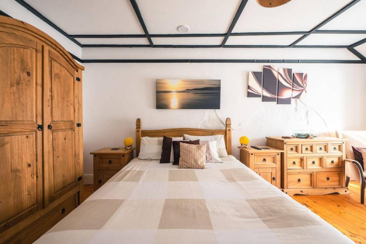Cosy Welsh Cottage In St Davids Centre With Garden Eksteriør bilde